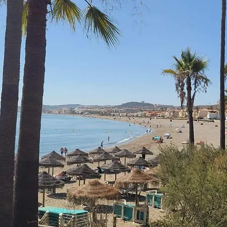 Marina Beachside 公寓